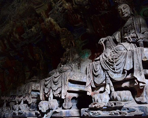 A scenic view of Chongqing Shizhuanshan Moya Zaoxiang