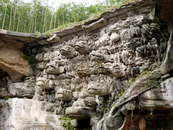 A scenic view of Chongqing Shizhuanshan Moya Zaoxiang