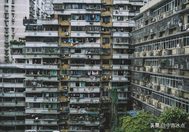 A scenic view of Chongqing Wanditan Shi Minju