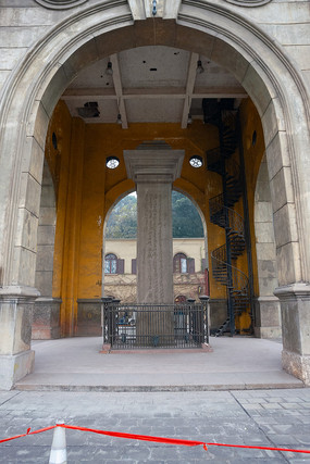 A scenic view of Chongqing Xishan Zhonglou