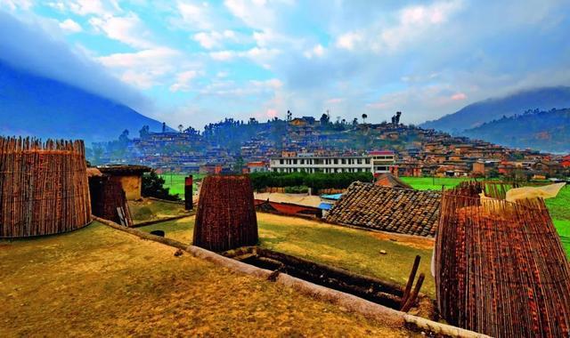 A scenic view of Chuxiong Dadunzi Yizhi