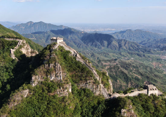 A scenic view of Cross Province Changcheng