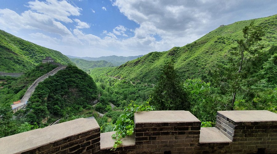 A scenic view of Cross Province Changcheng