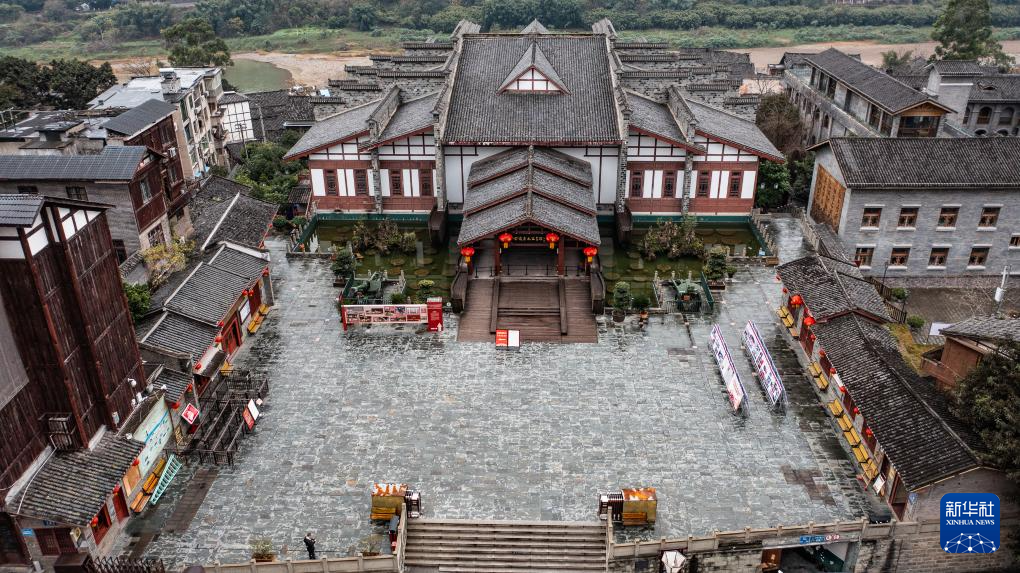 A scenic view of Cross Province Hongjun Sidu Chishui Zhanyi Jiuzhi