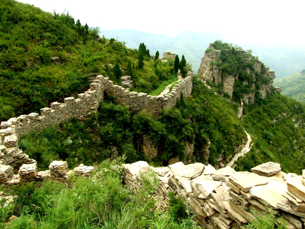 A scenic view of Cross Province Qichangcheng Yizhi