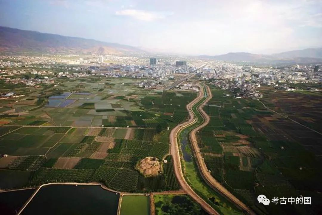 A scenic view of Dali Baiyangcun Yizhi