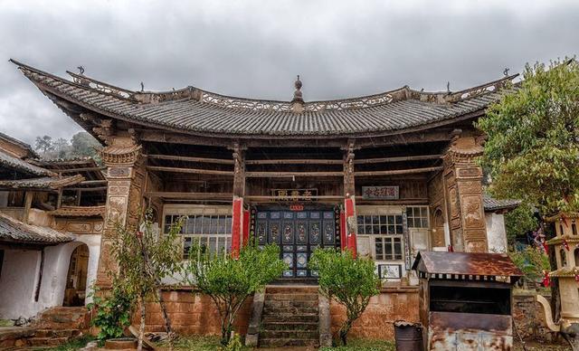 A scenic view of Dali Midu Wutai Dasi