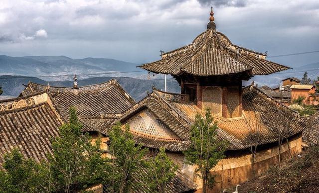 A scenic view of Dali Midu Wutai Dasi