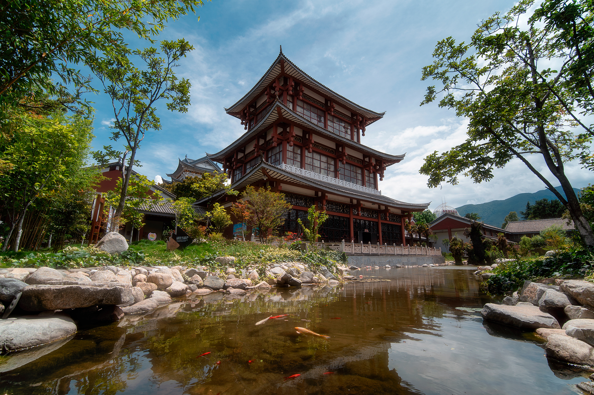 A scenic view of Dali Yinsuodao Yizhi