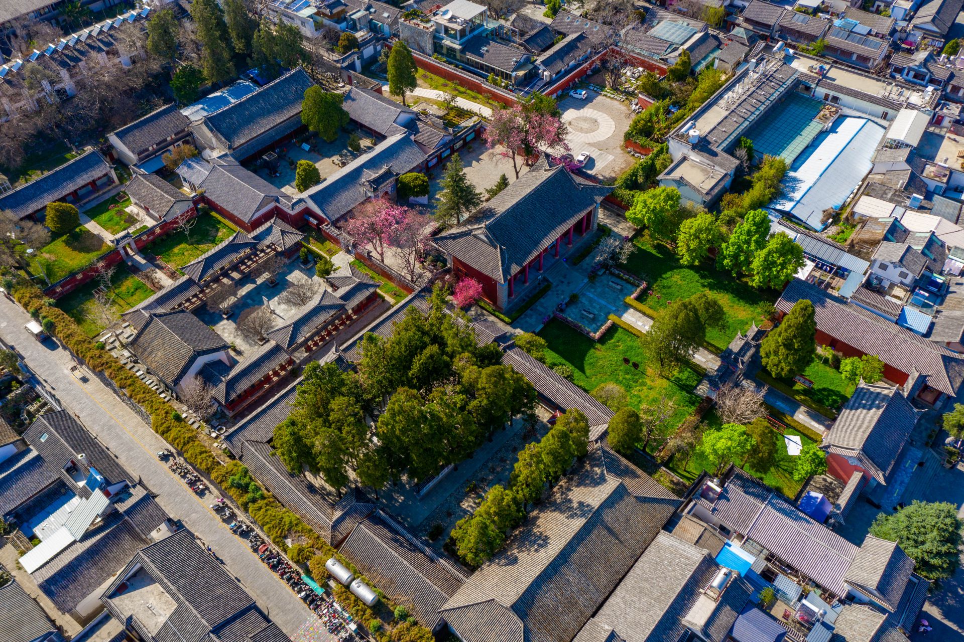A scenic view of Dali Yunnan Tidufu Jiuzhi