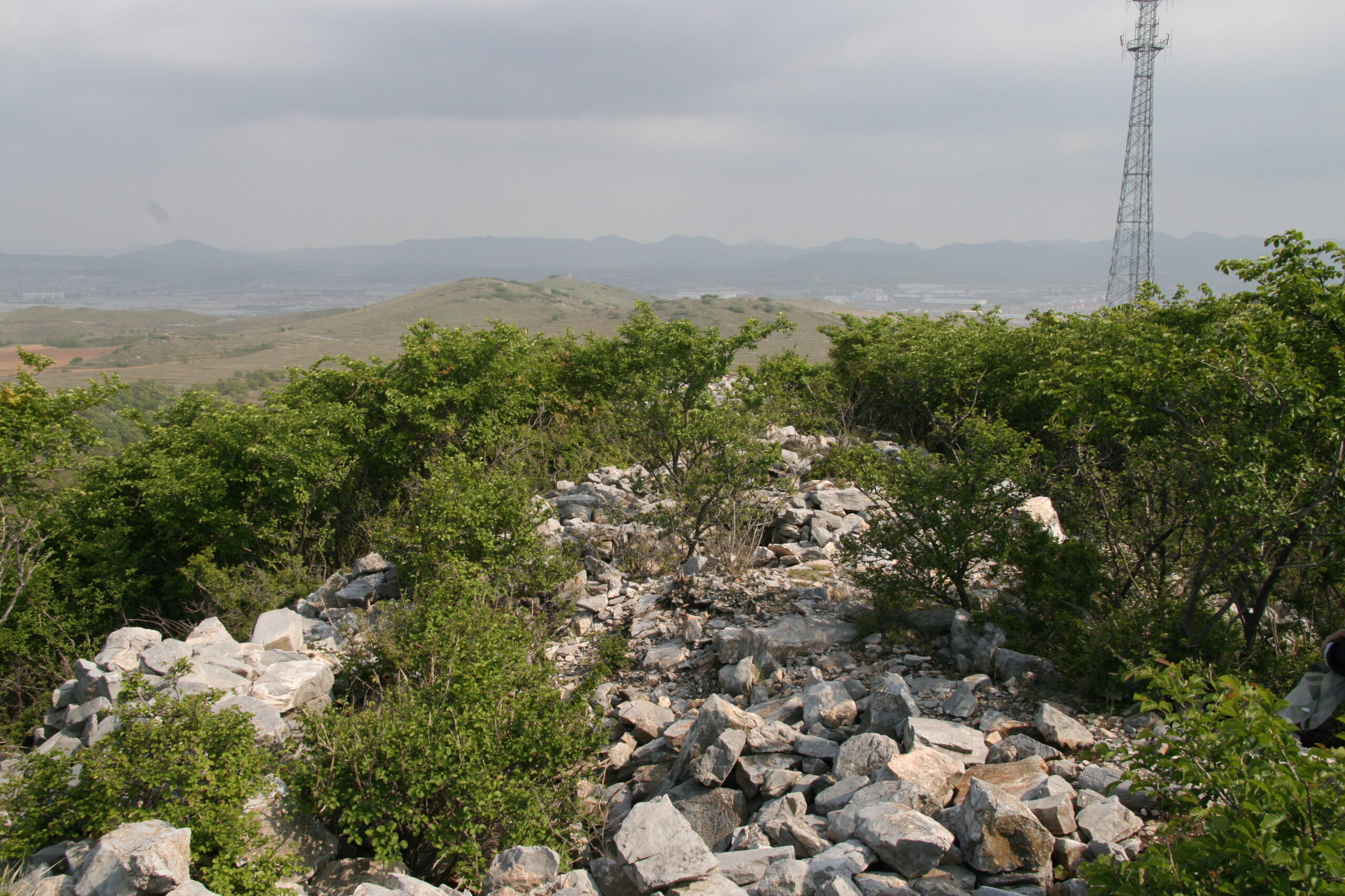 A scenic view of Dalian Sipingshan Jishi Mudi
