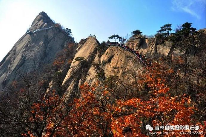 A scenic view of Dandong Fenghuangshan Shancheng