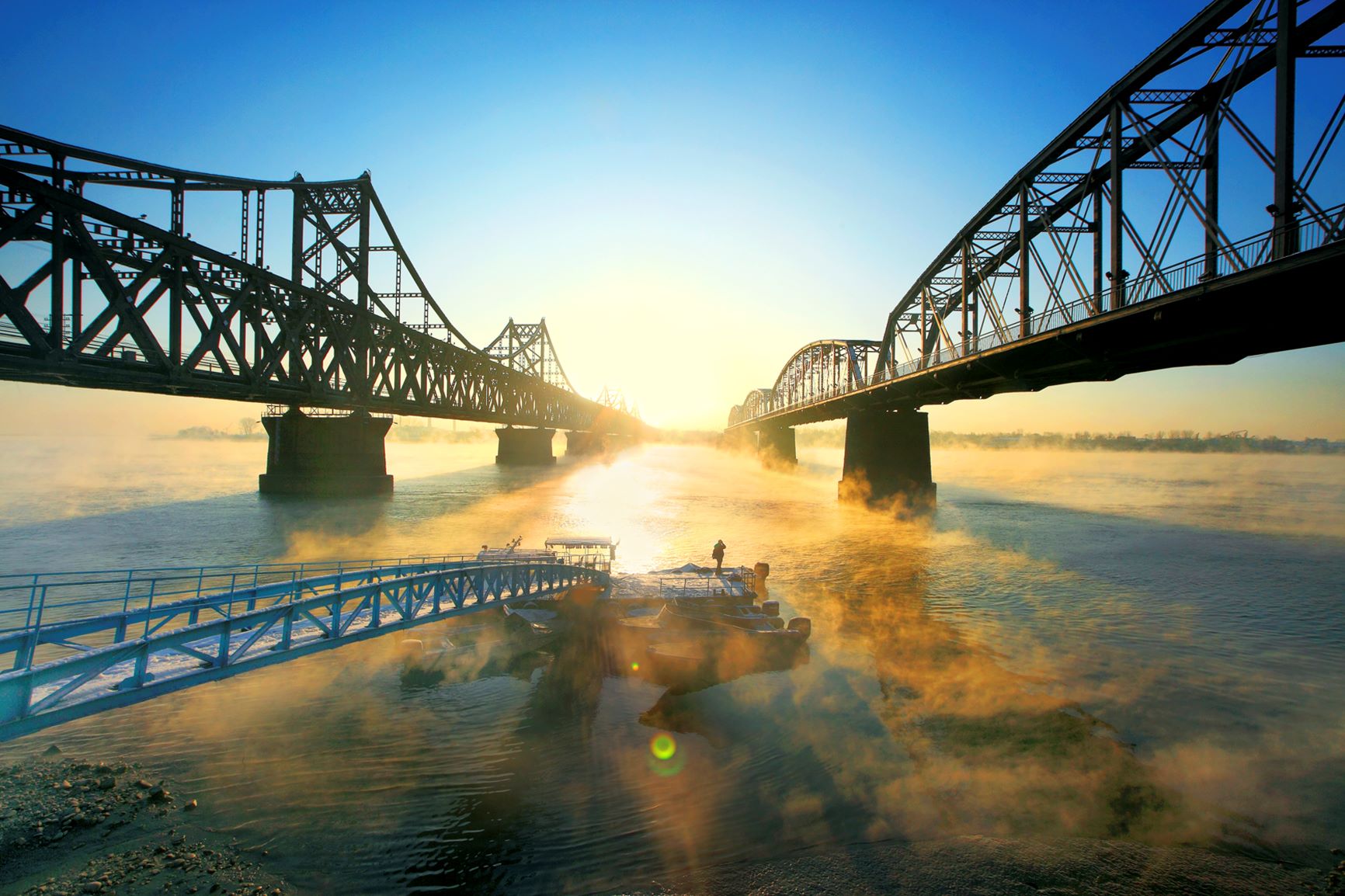A scenic view of Dandong Yalujiang Duanqiao