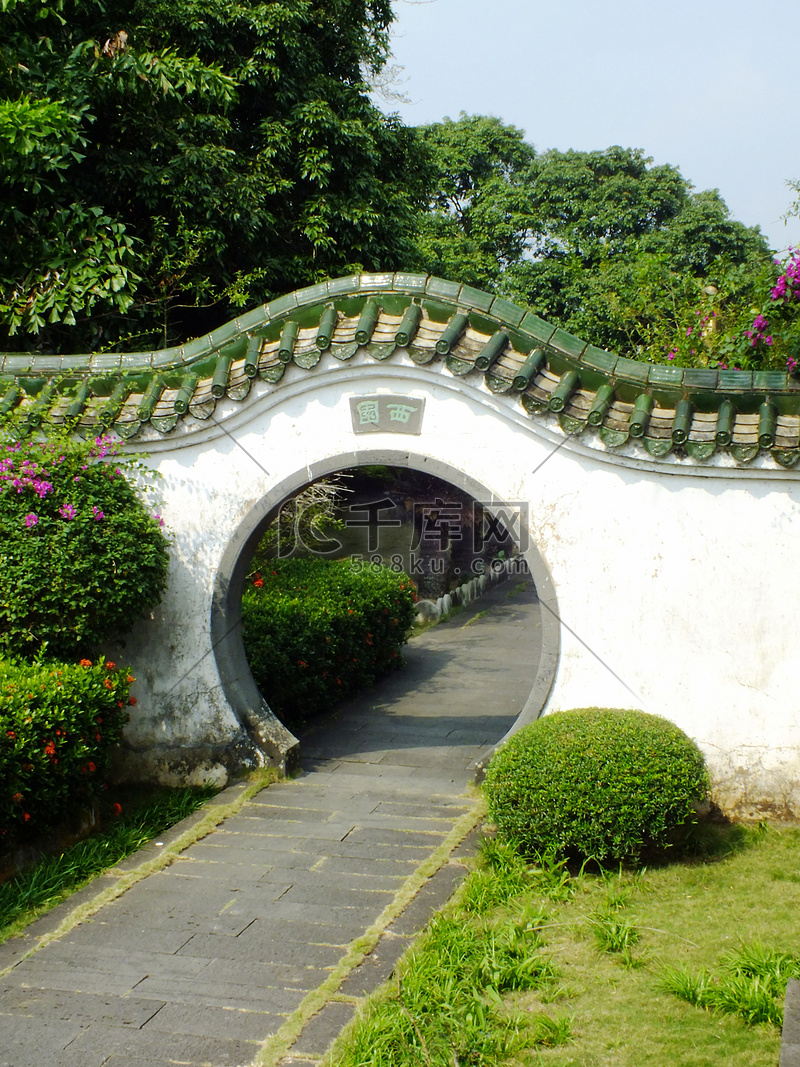 A scenic view of Danzhou Dongpo Shuyuan