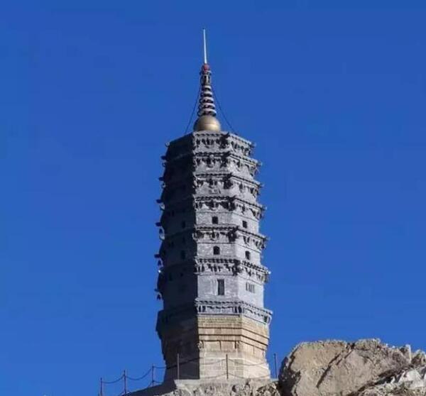 A scenic view of Datong Chanfang Temple Pagoda