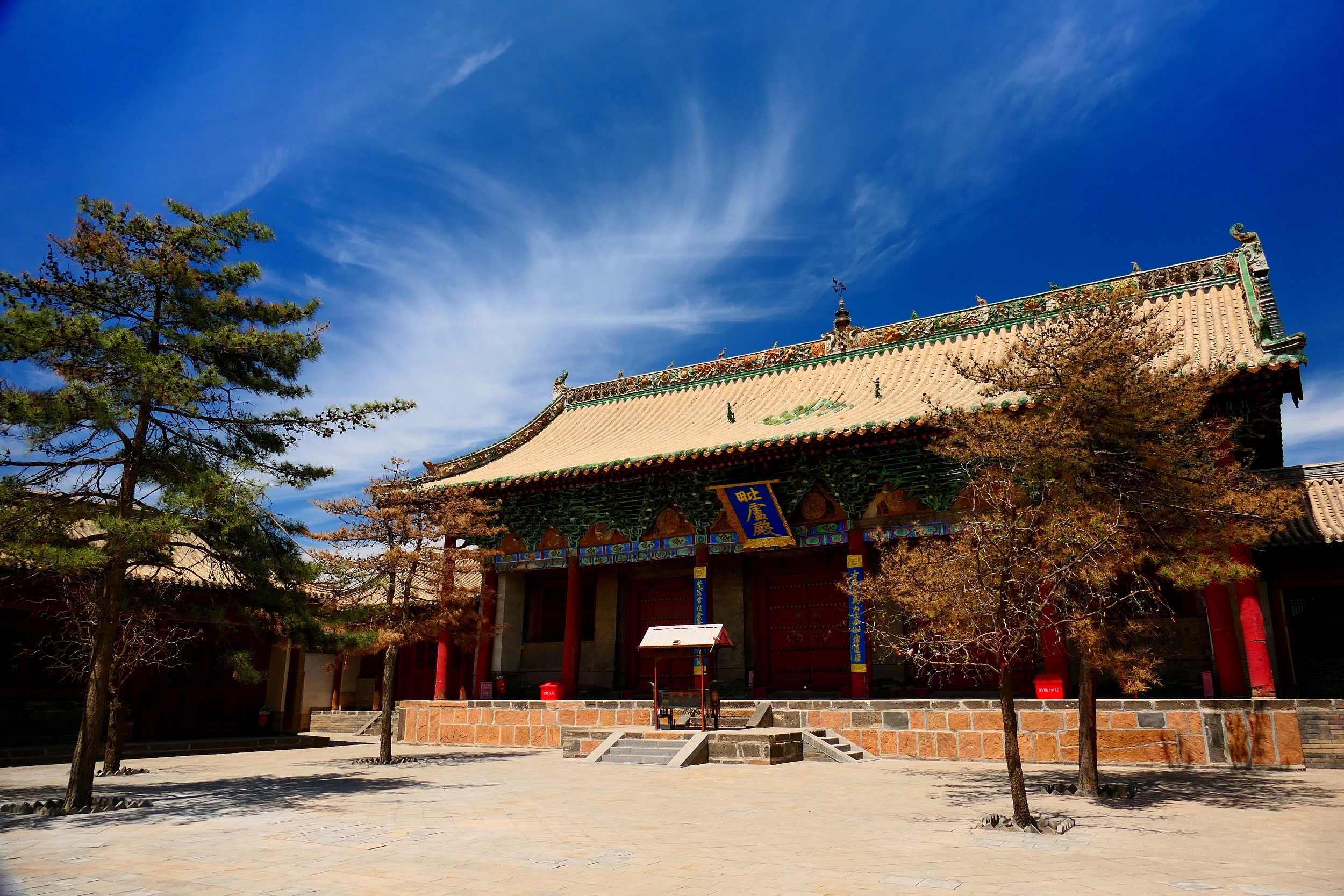A scenic view of Datong Ciyun Temple Tianzhen