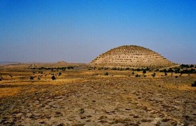 A scenic view of Datong Fangshan Yonggu Mausoleum
