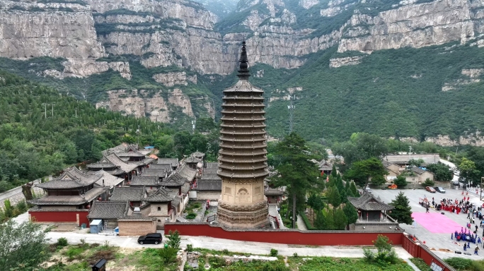 A scenic view of Datong Jue Shan Temple Pagoda