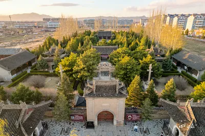 A scenic view of Datong Li Yumei Tomb