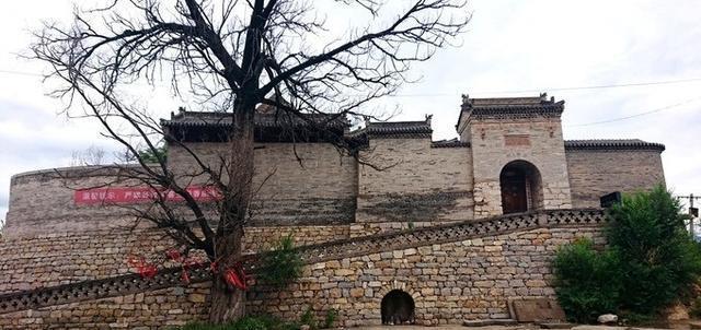A scenic view of Datong Lu Lu Shen Ci