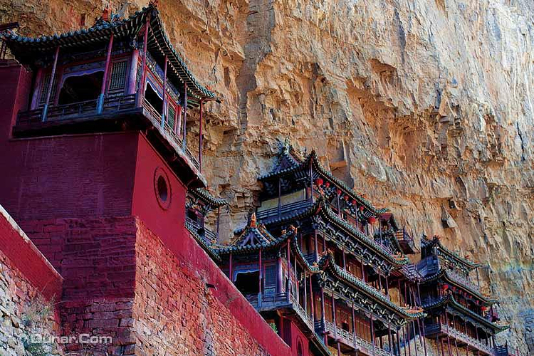 A scenic view of Datong Quhui Temple Stone Statue Mound