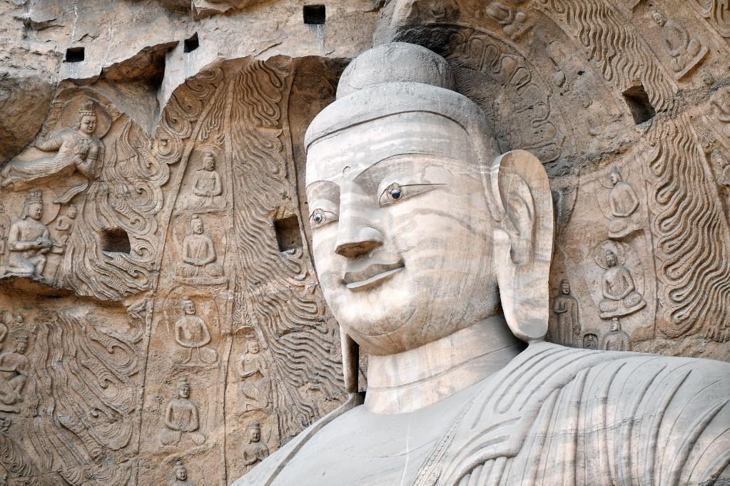 A scenic view of Datong Yungang Grottoes