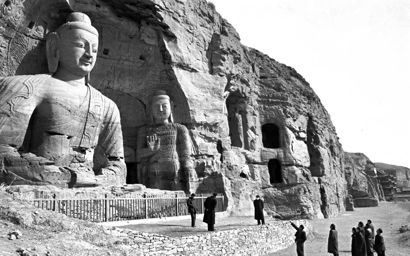 A scenic view of Datong Yungang Grottoes
