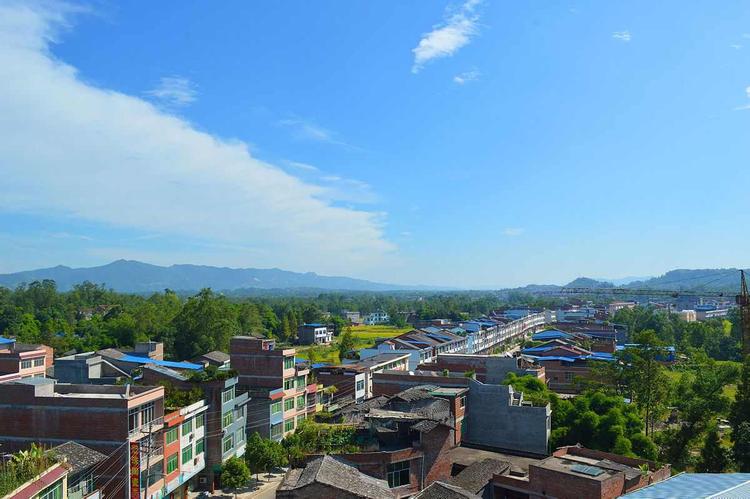 A scenic view of Dazhou Kaijiang Paifang
