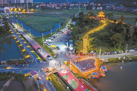 A scenic view of Dazhou Kaijiang Paifang