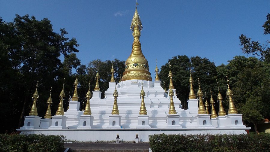 A scenic view of Dehong Yunyanta