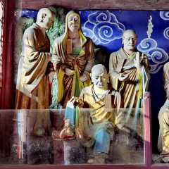 A scenic view of Deyang Huijian Si
