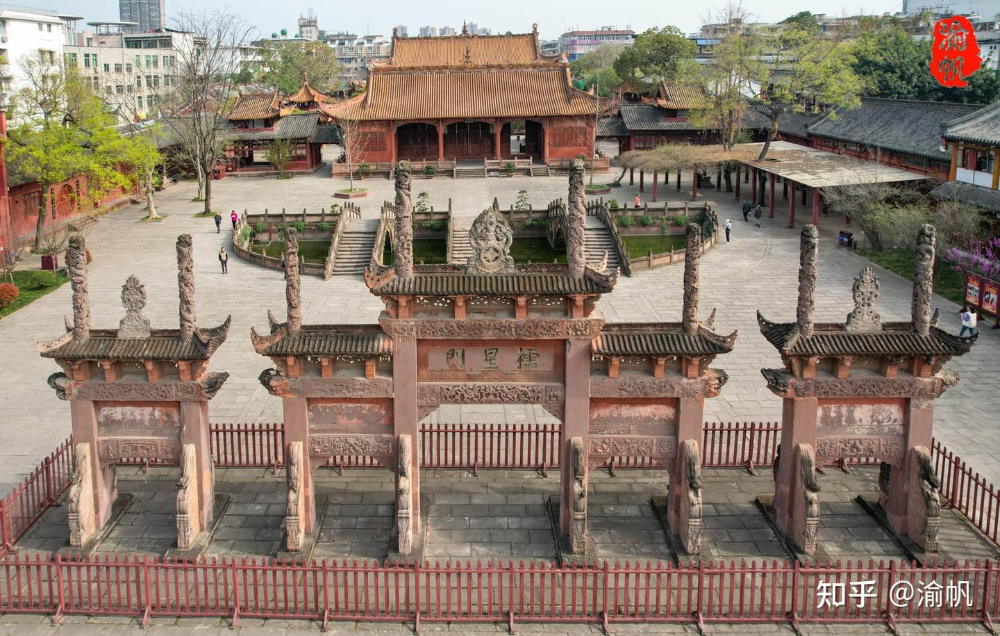 A scenic view of Deyang Wenmiao