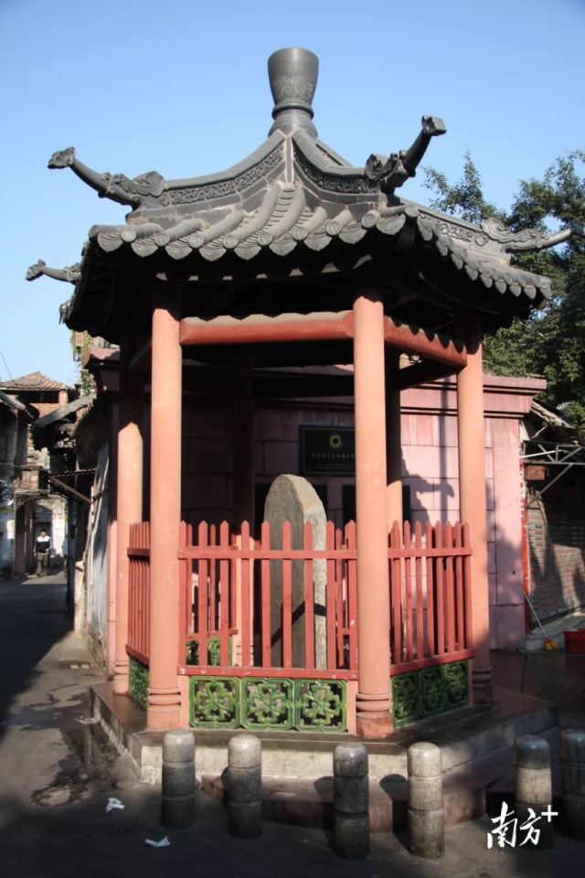 A scenic view of Dongguan Quejinting Bei