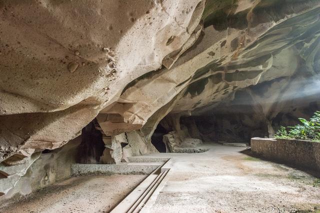 A scenic view of Foshan Xiqiaoshan Caishichang Yizhi