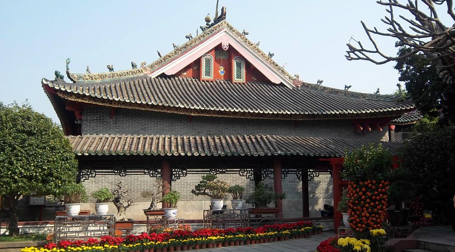 A scenic view of Foshan Zumiao