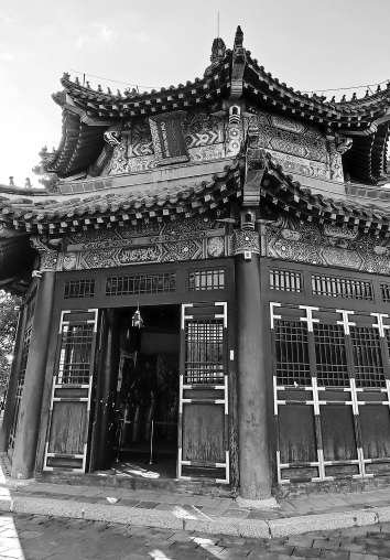 A scenic view of Fushun Hetuala Gucheng