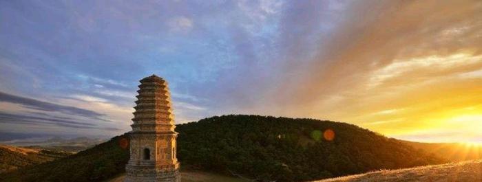 A scenic view of Fuxin Dongtashan Ta