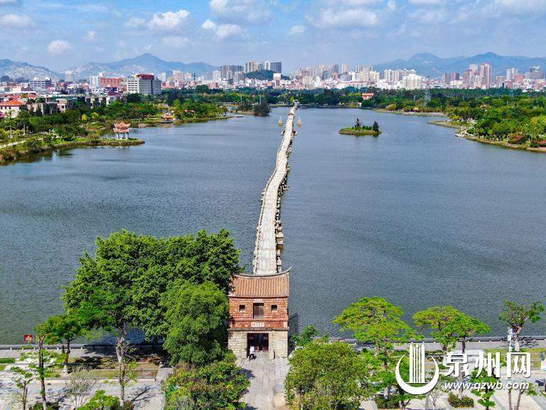 A scenic view of Fuzhou Lingjigong Bei