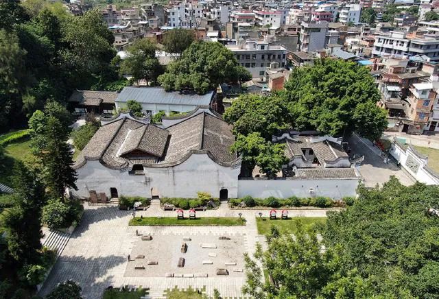 A scenic view of Fuzhou Minan Shushou Taiwan Jiangshi Muqun