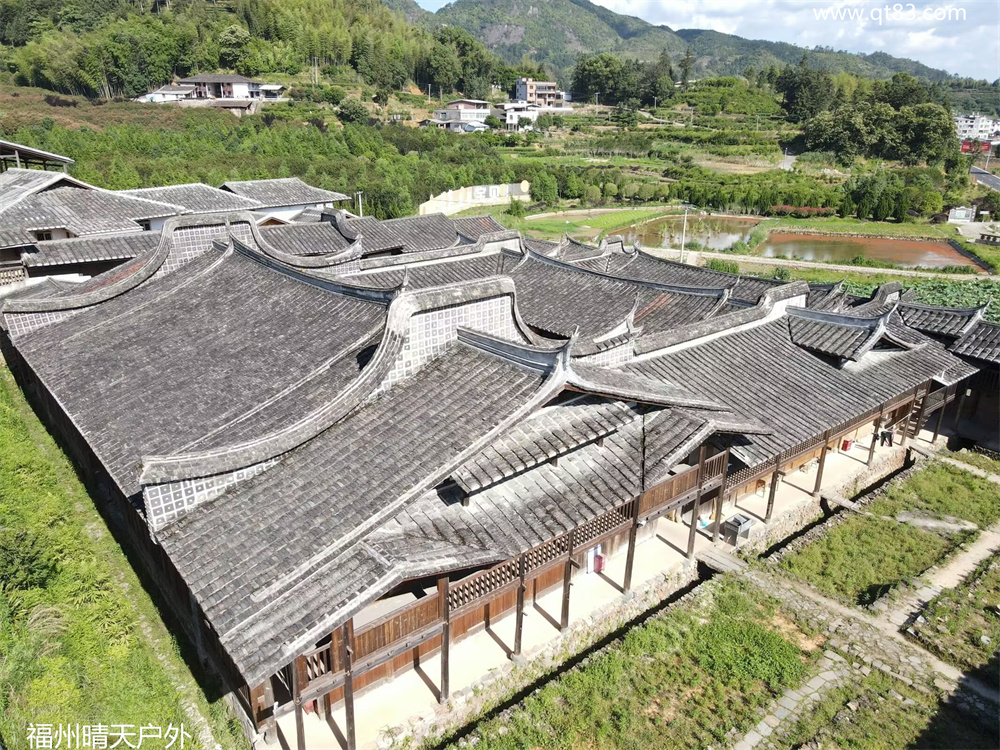 A scenic view of Fuzhou Mingshanshi
