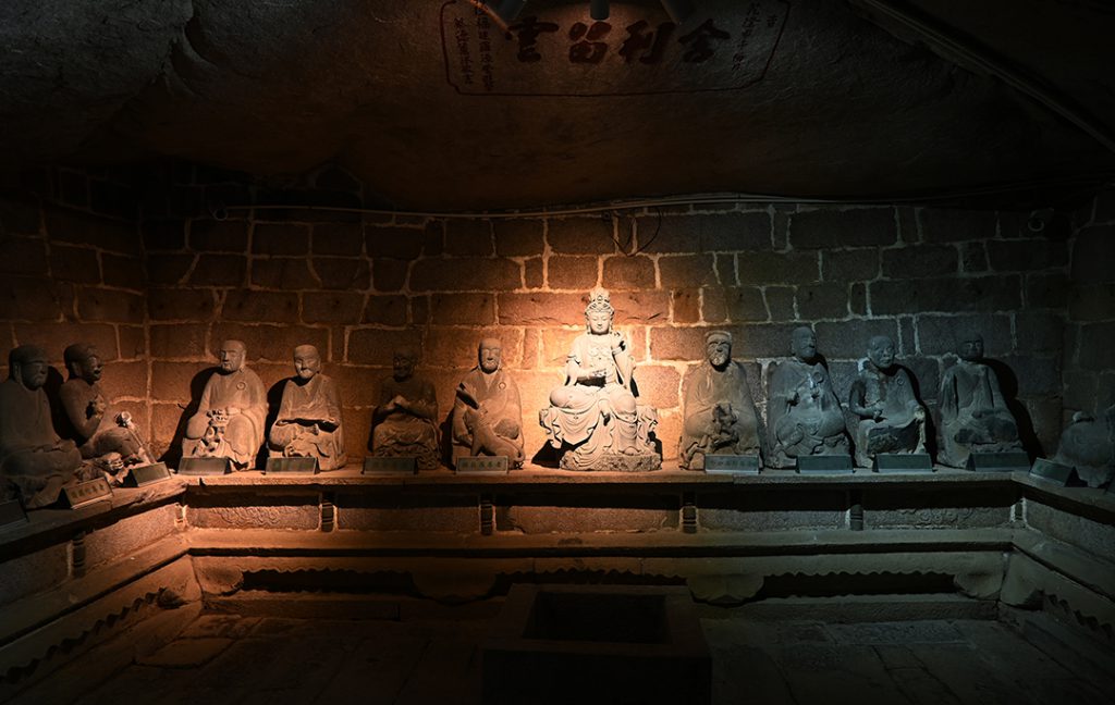A scenic view of Fuzhou Qiyundong Zaoxiang