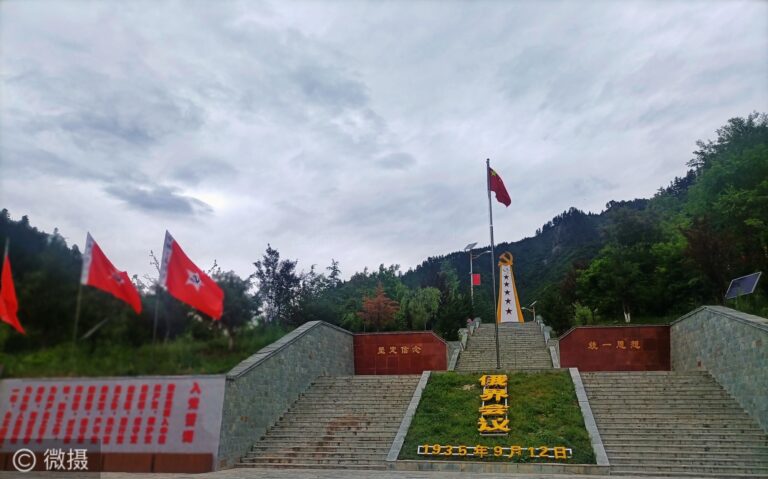 Experience the Enchantment of Gannan’s Ejie Huiyi Jiuzhi: A Travel Guide