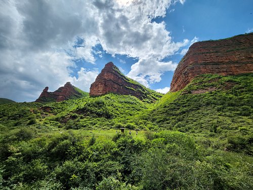 A scenic view of Gannan Rannao Yizhi