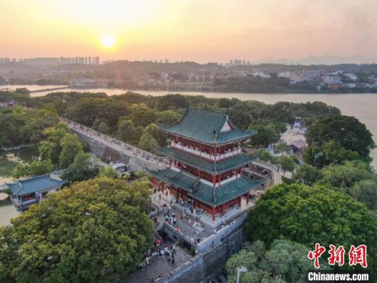 A scenic view of Ganzhou Chengqiang