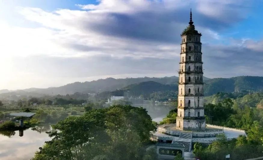 A scenic view of Ganzhou Dabaoguangta