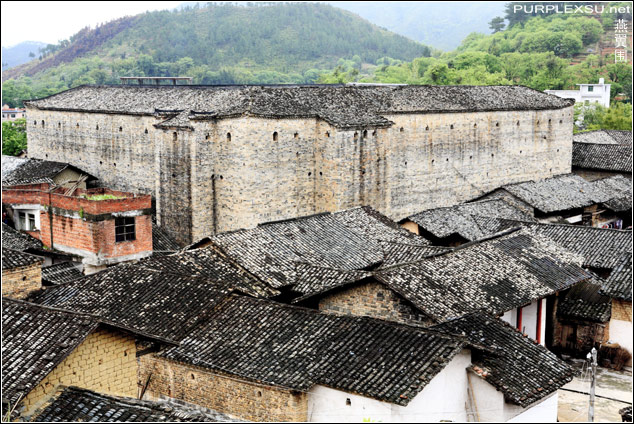 A scenic view of Ganzhou Longnan Wushiwei