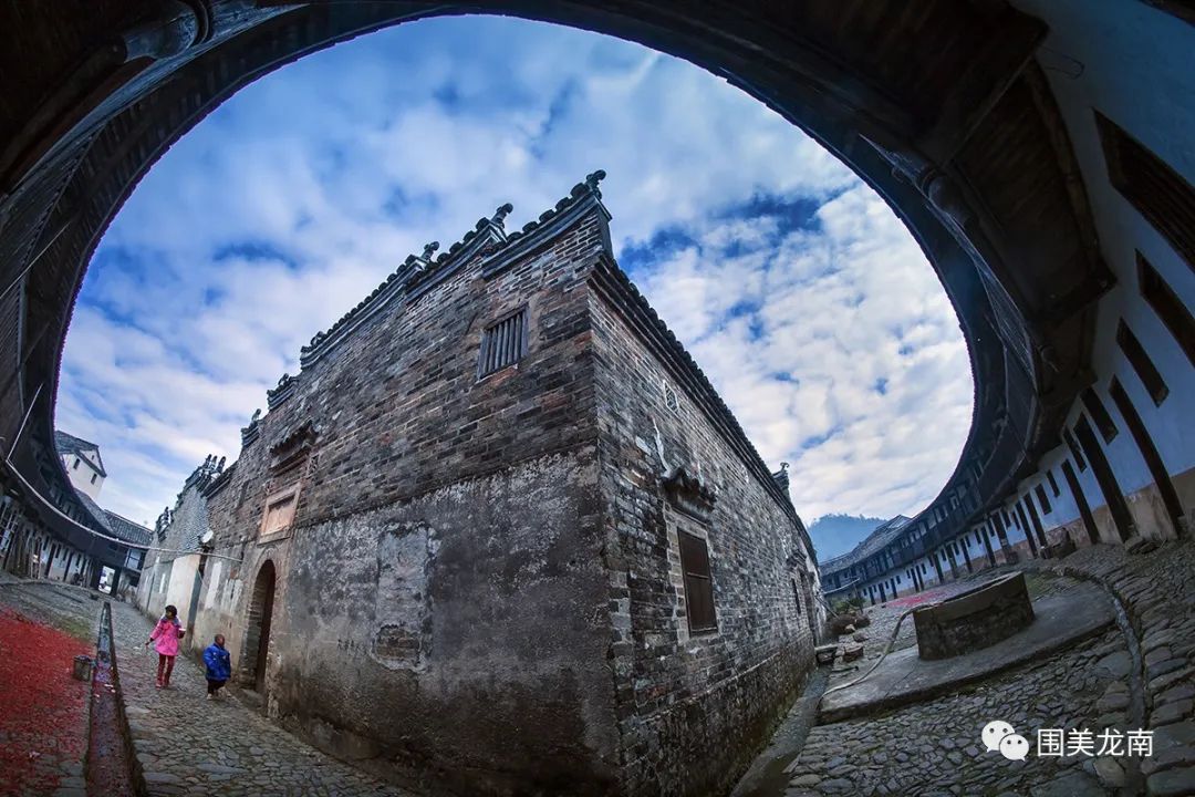 A scenic view of Ganzhou Longnan Wushiwei