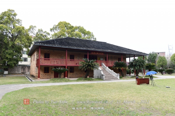 A scenic view of Ganzhou Xunwu Diaocha Jiuzhi