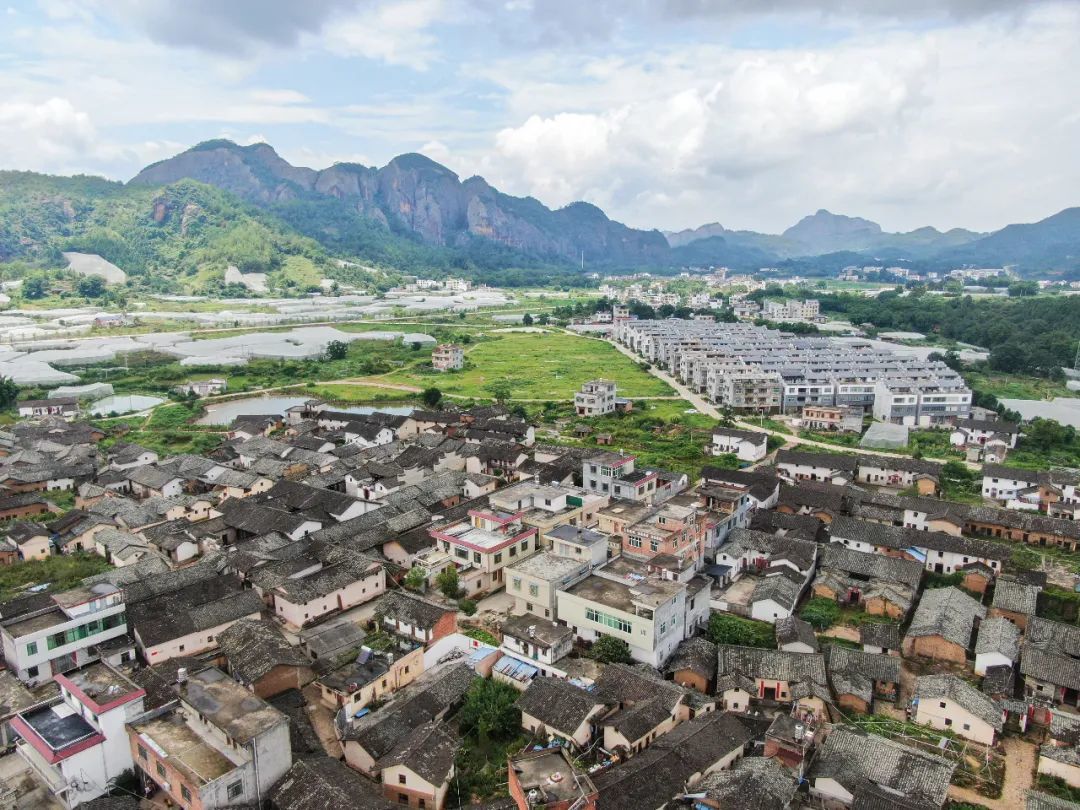 A scenic view of Ganzhou Yangjiaoshan Bao