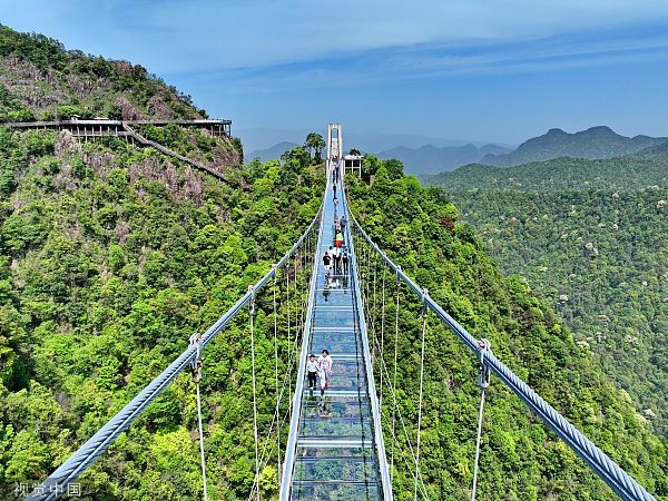 A scenic view of Ganzhou Yongzhenqiao